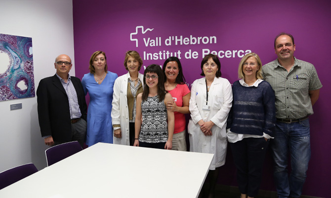 The Association for Familial Hypomagnesemia donates once again 15000 € for the research of this disease